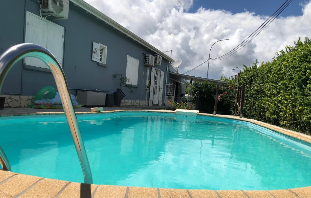 T2 A Convenance Appartement Baie-Mahault Buitenkant foto